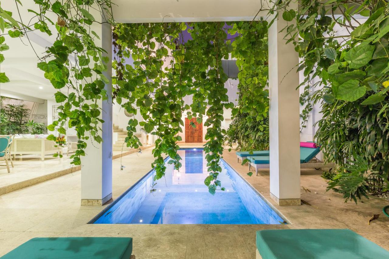 Villa Lansel, Modern 3 bedrooms villa, 14m pool, 700m from beach Seminyak Buitenkant foto