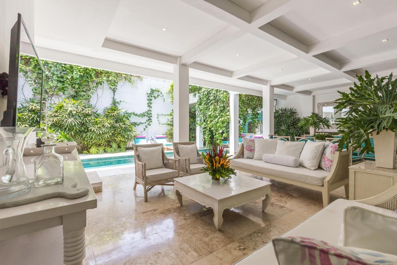 Villa Lansel, Modern 3 bedrooms villa, 14m pool, 700m from beach Seminyak Buitenkant foto