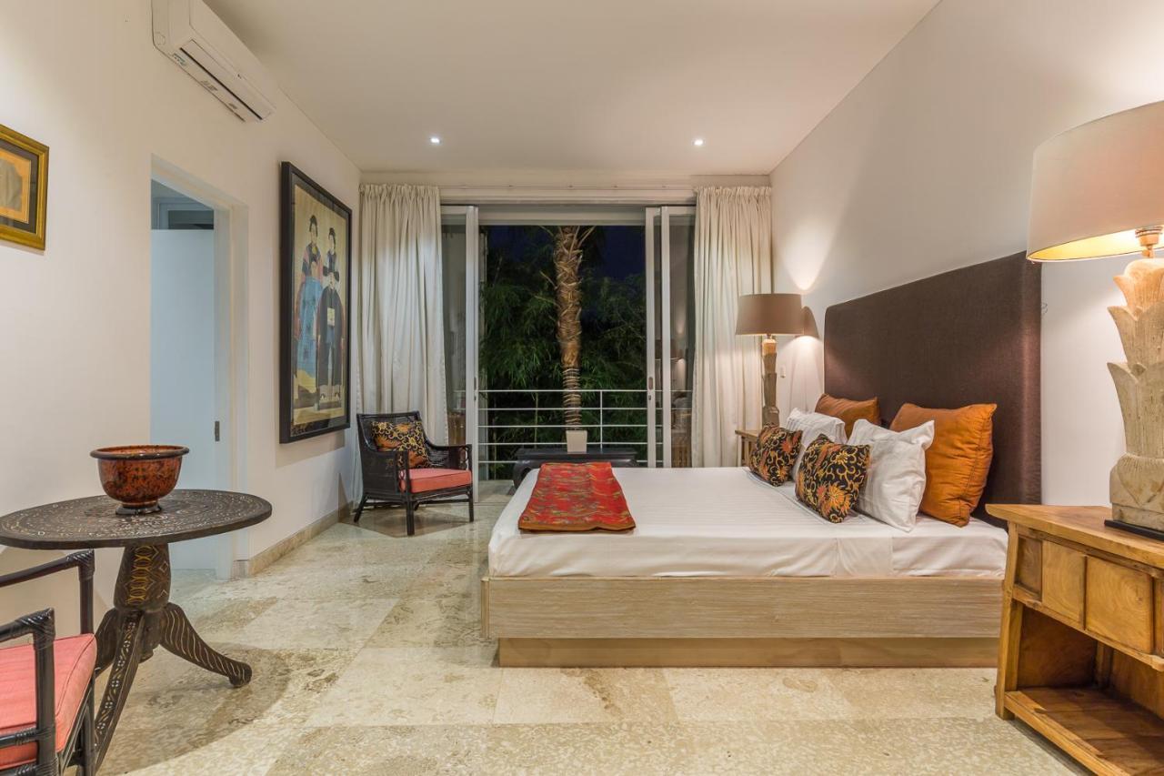 Villa Lansel, Modern 3 bedrooms villa, 14m pool, 700m from beach Seminyak Buitenkant foto